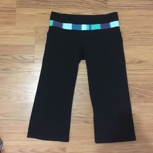 Lululemon Reversible Groove Cropped Yoga Pants